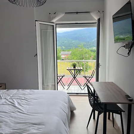 Dimar ゲストハウス *